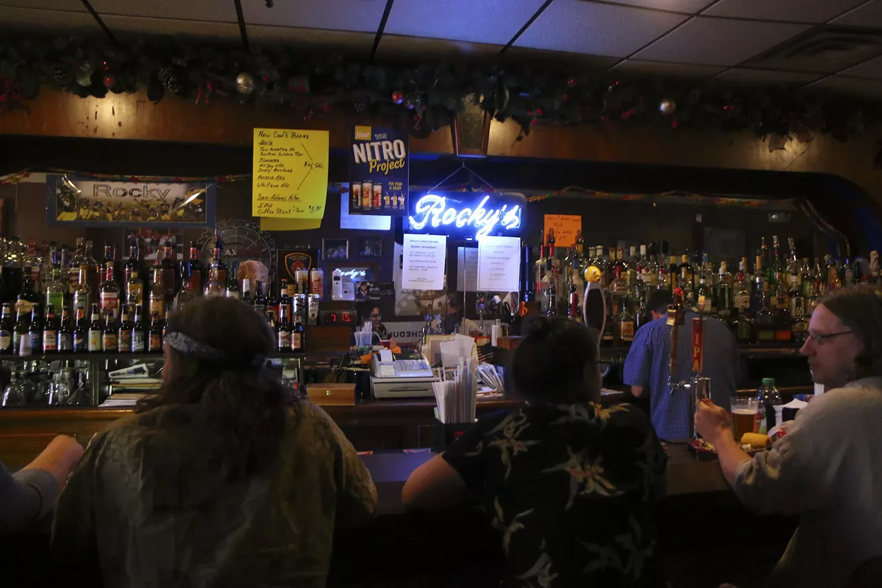 Image: 25 mouthwatering photos from Baker Streetcar Bar&#146;s Alley Cow Grille