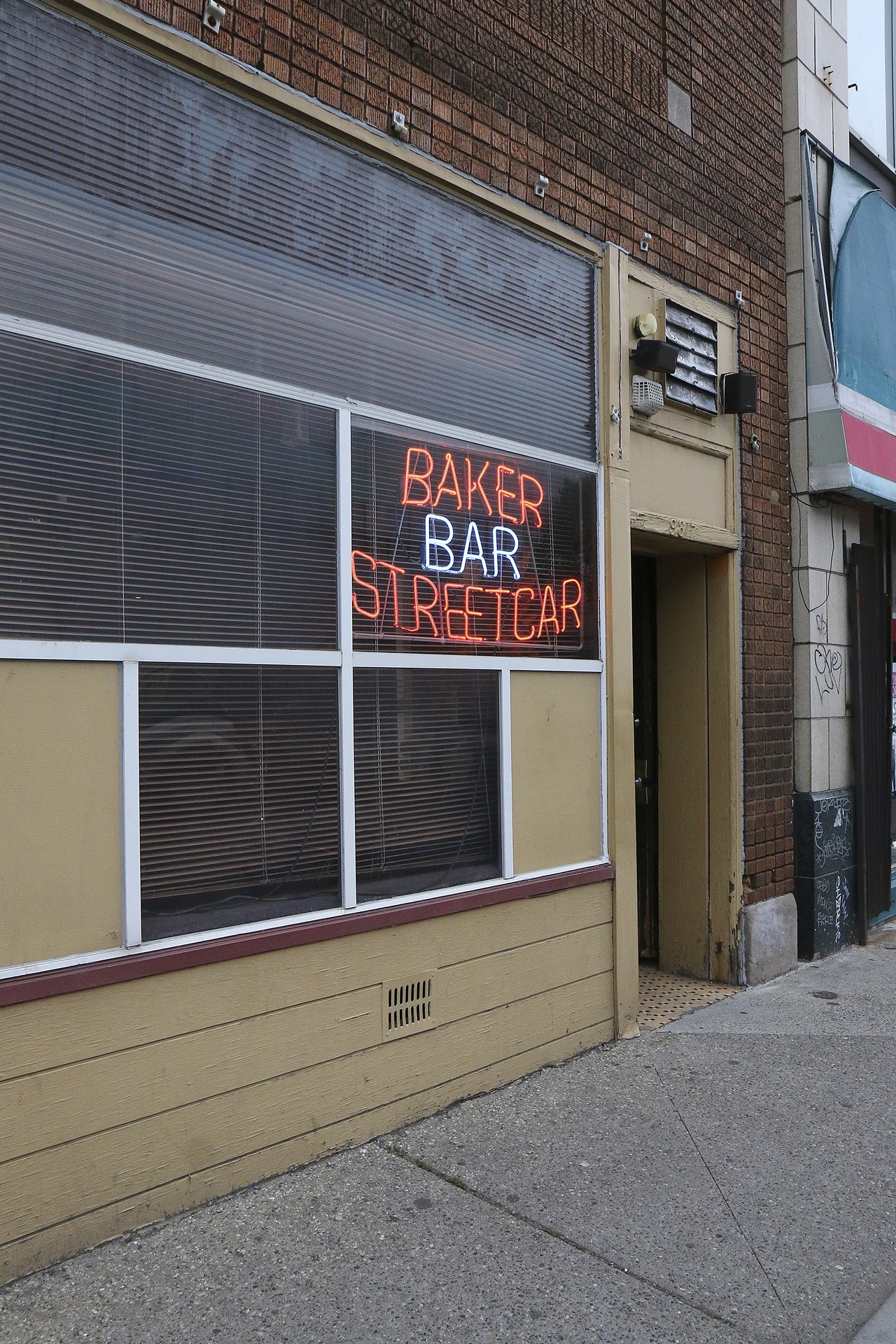 25 mouthwatering photos from Baker Streetcar Bar&#146;s Alley Cow Grille