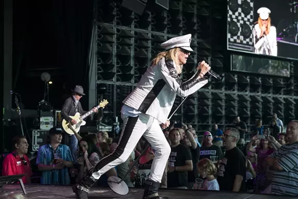 Image: 25 photos from Heart and Cheap Trick at DTE
