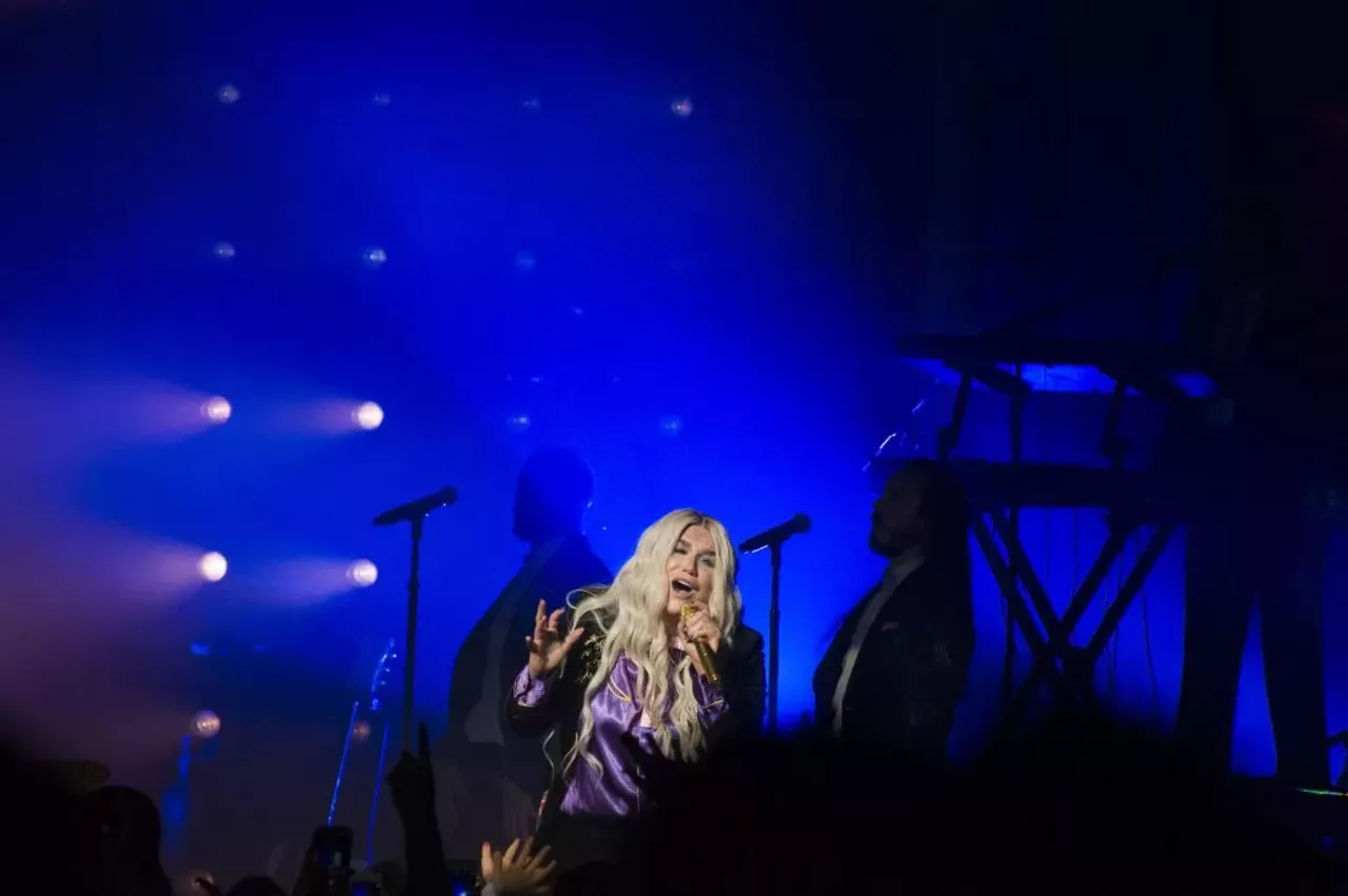 Image: 25 wild photos of Kesha at the Fillmore