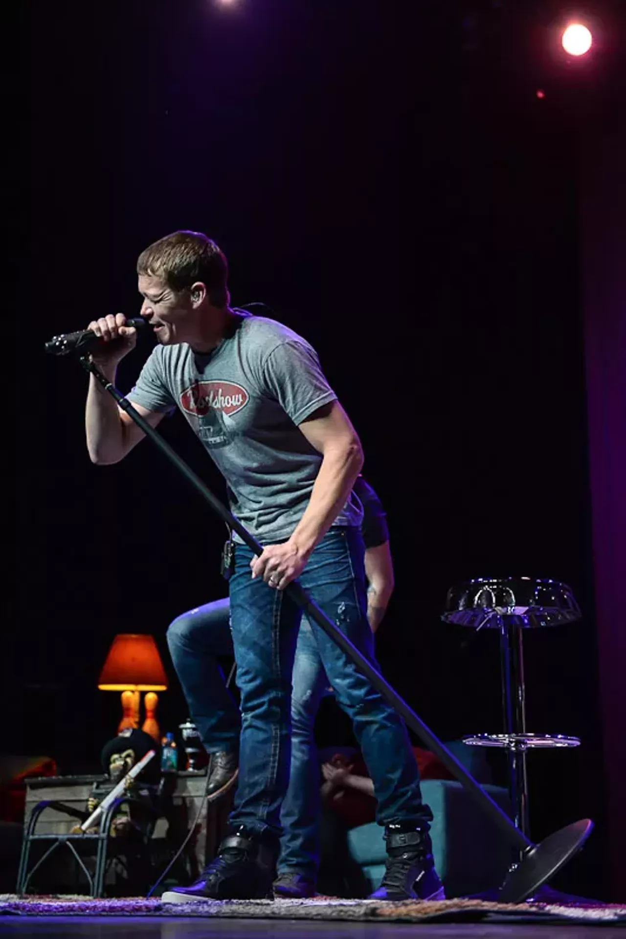 Image: 26 photos from 3 Doors Down's acoustic set at MotorCity Casinos Sound Board