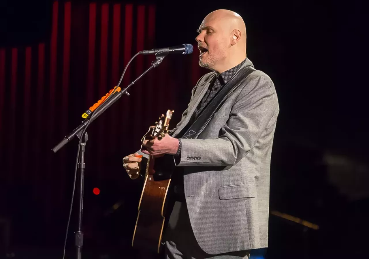 Image: 30 pics from Billy Corgan & Liz Phair at The Fillmore