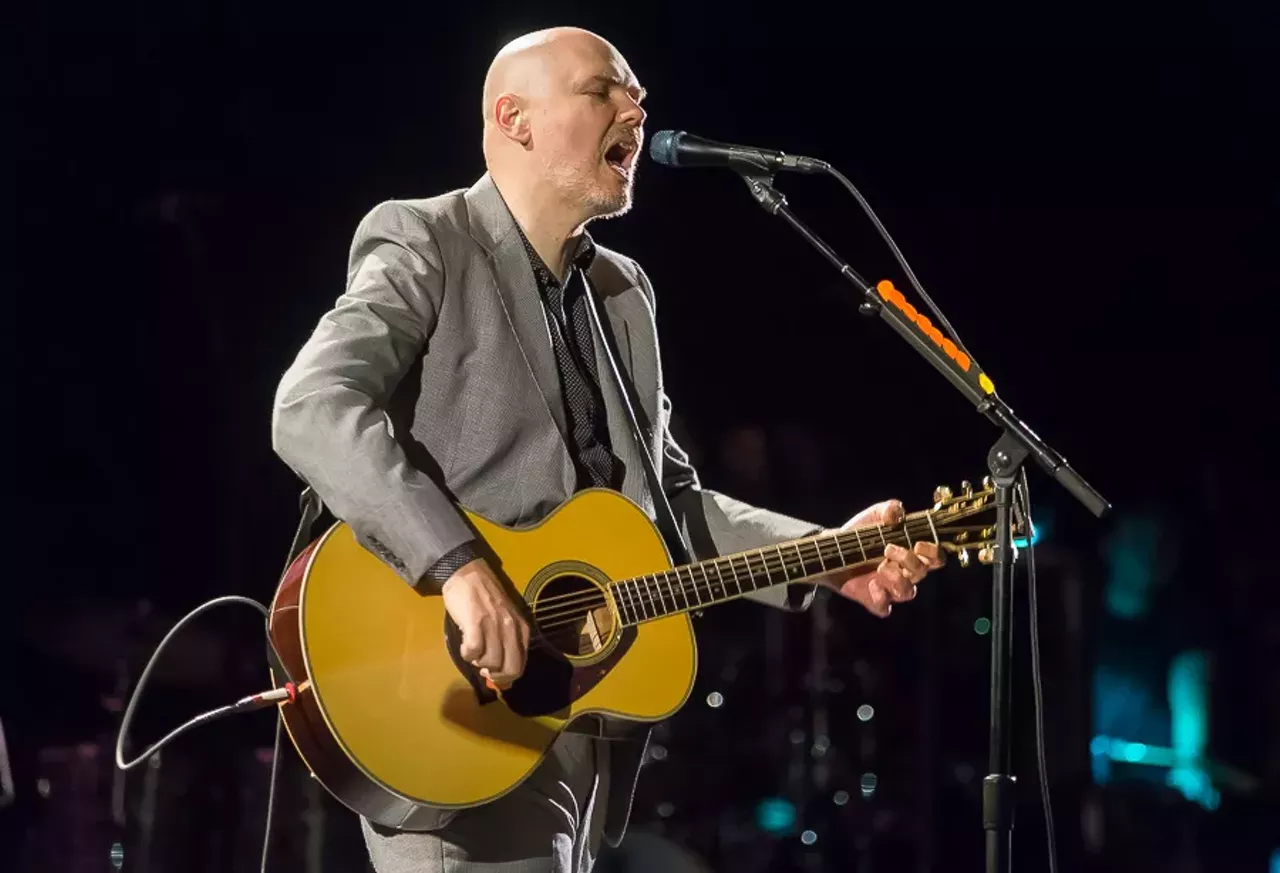 Image: 30 pics from Billy Corgan & Liz Phair at The Fillmore