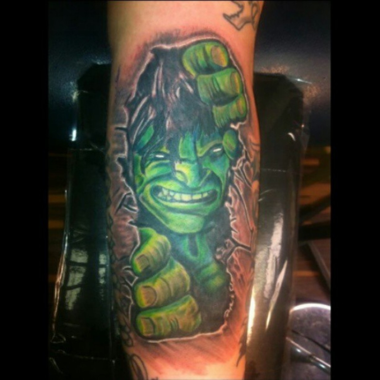 Photo realistic Incredible Hulk by Zach Decker : Tattoos