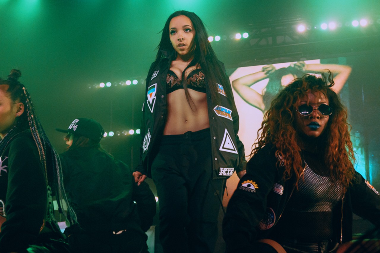 31 crazy, sexy, cool photos from Tinashe at St. Andrew's