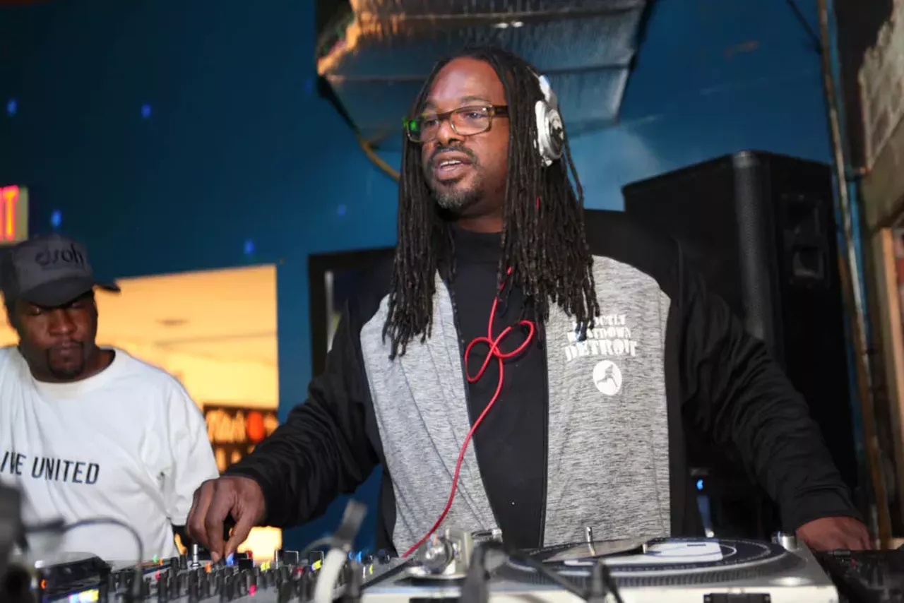 Image: 32 photos from Something in the Water (Does Not Compute) at TV Lounge