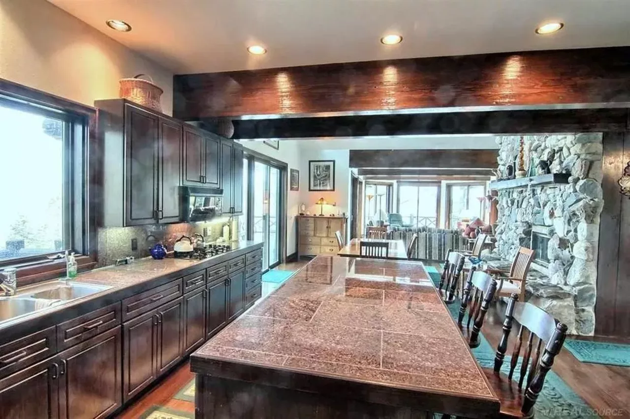 1398 Lakeville Rd, Oxford, MI | $4,250,000