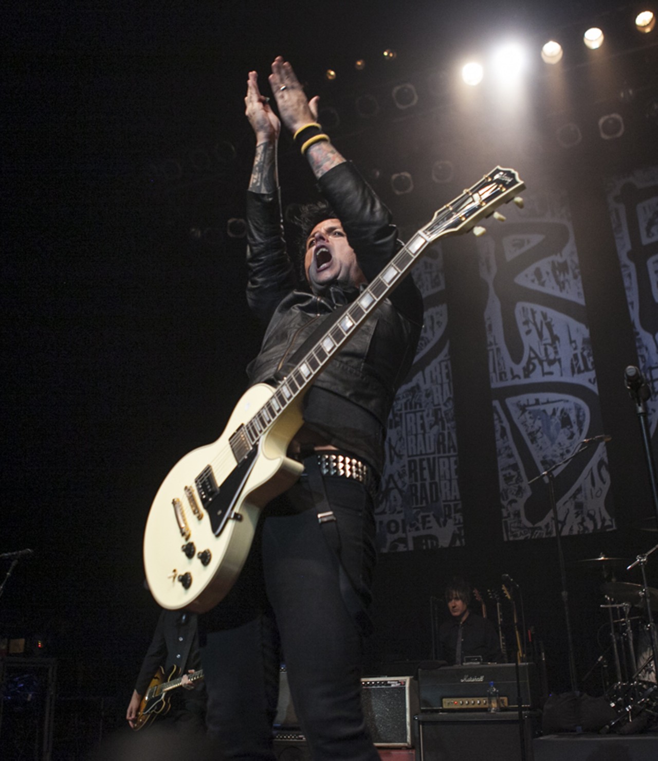 34 photos from Green Day's electrifying show @ the Fillmore