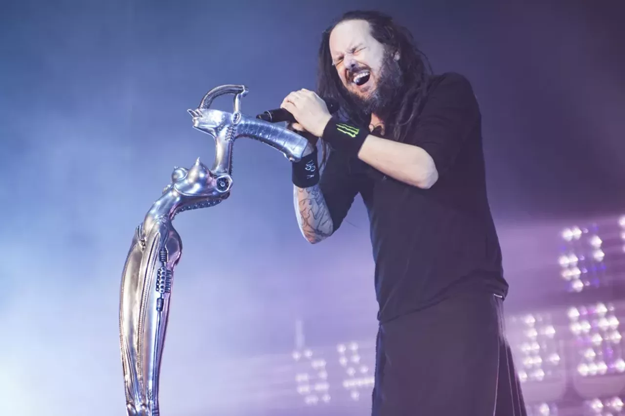 Image: 35 insane photos of Rob Zombie & Korn @ DTE