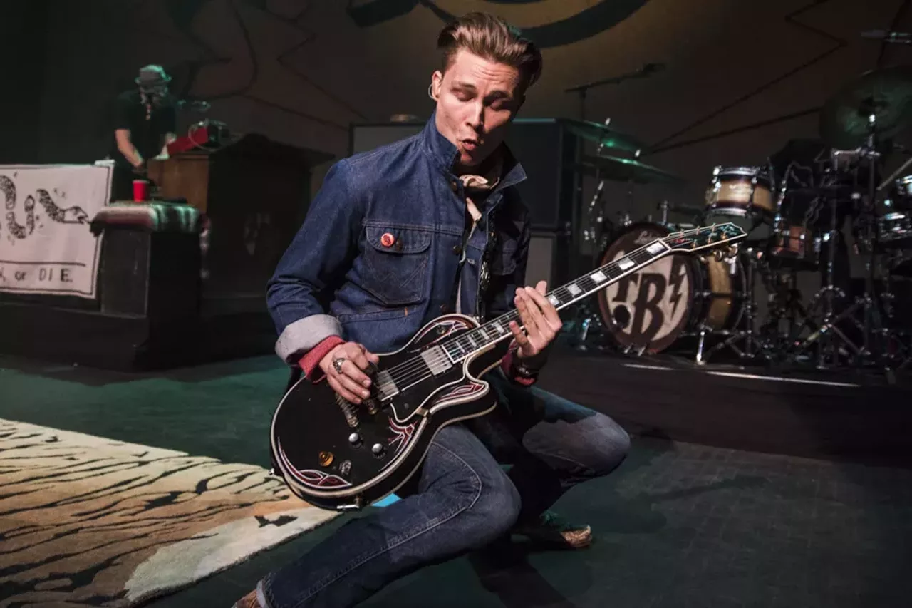 Image: 35 photos from Frankie Ballard at The Fillmore