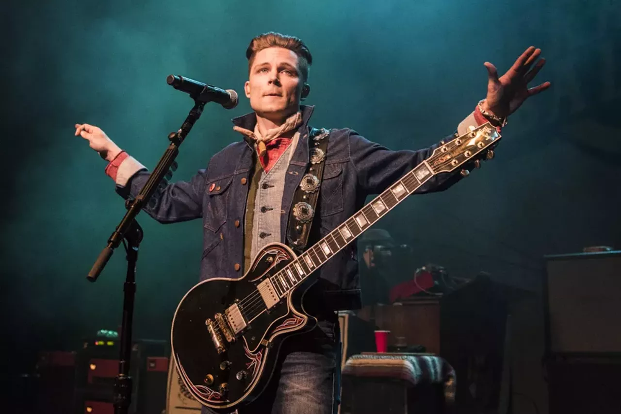 Image: 35 photos from Frankie Ballard at The Fillmore