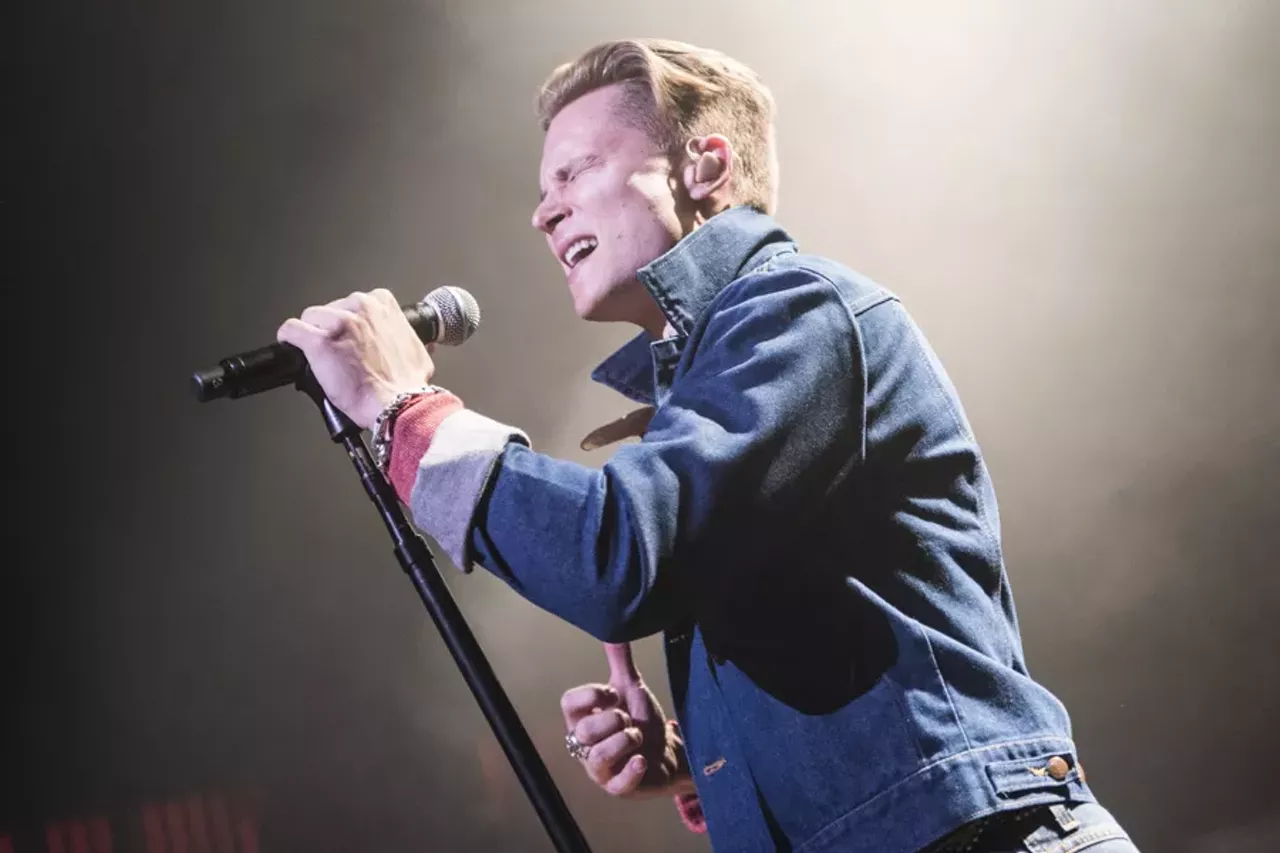 Image: 35 photos from Frankie Ballard at The Fillmore