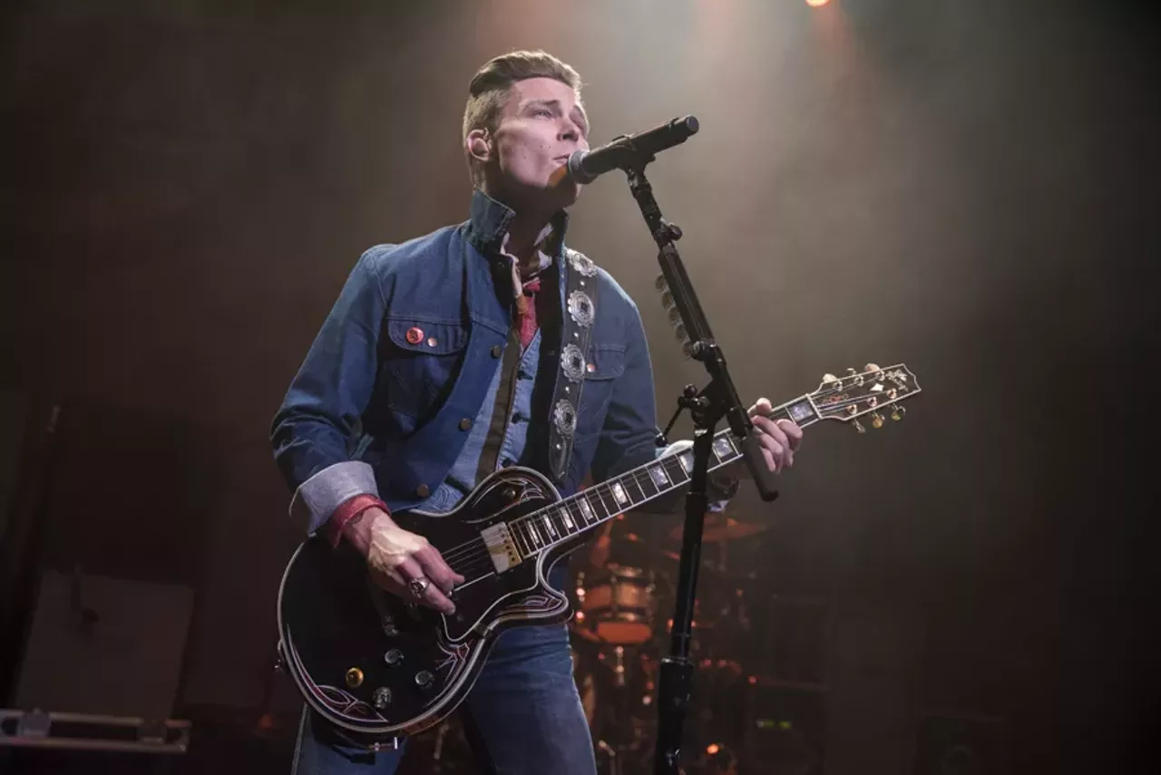 Image: 35 photos from Frankie Ballard at The Fillmore
