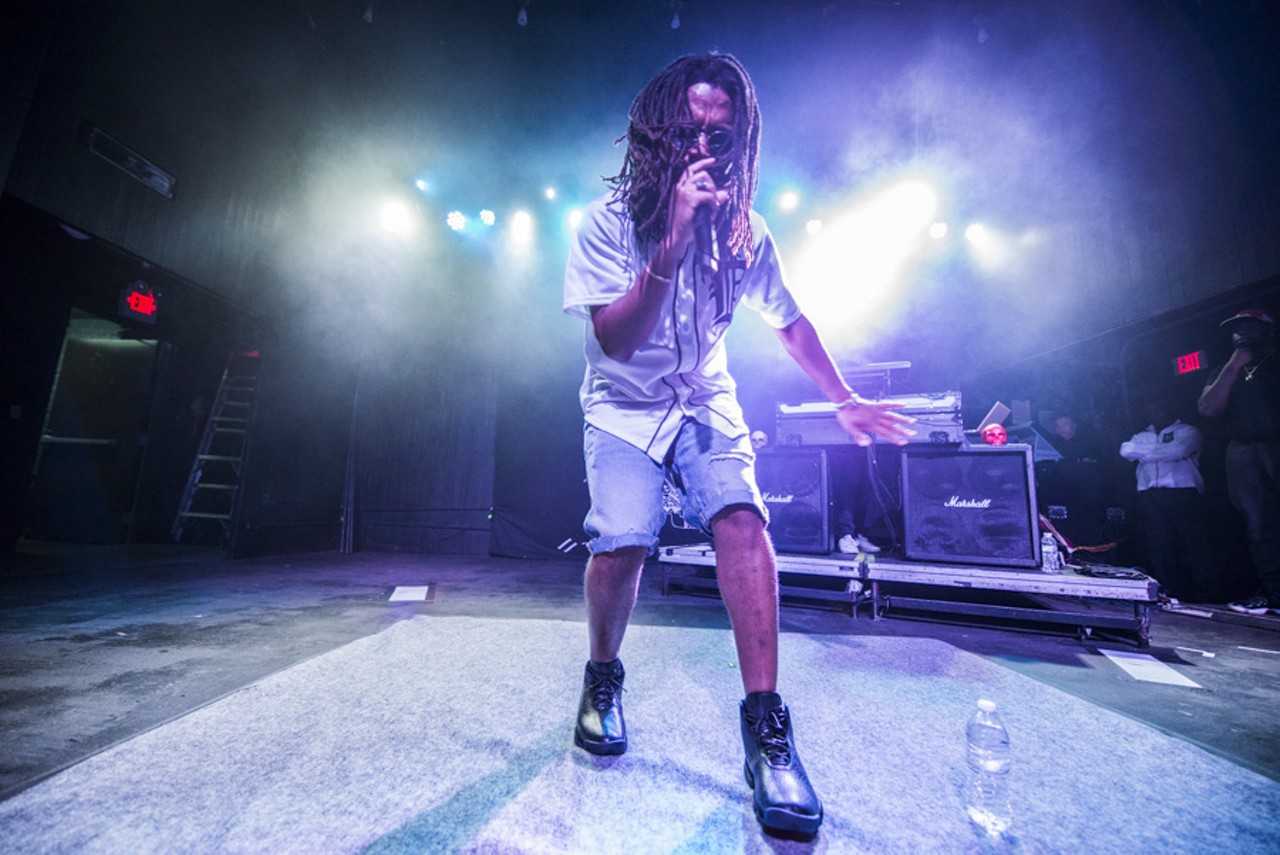 35 photos from Lupe Fiasco at St. Andrews