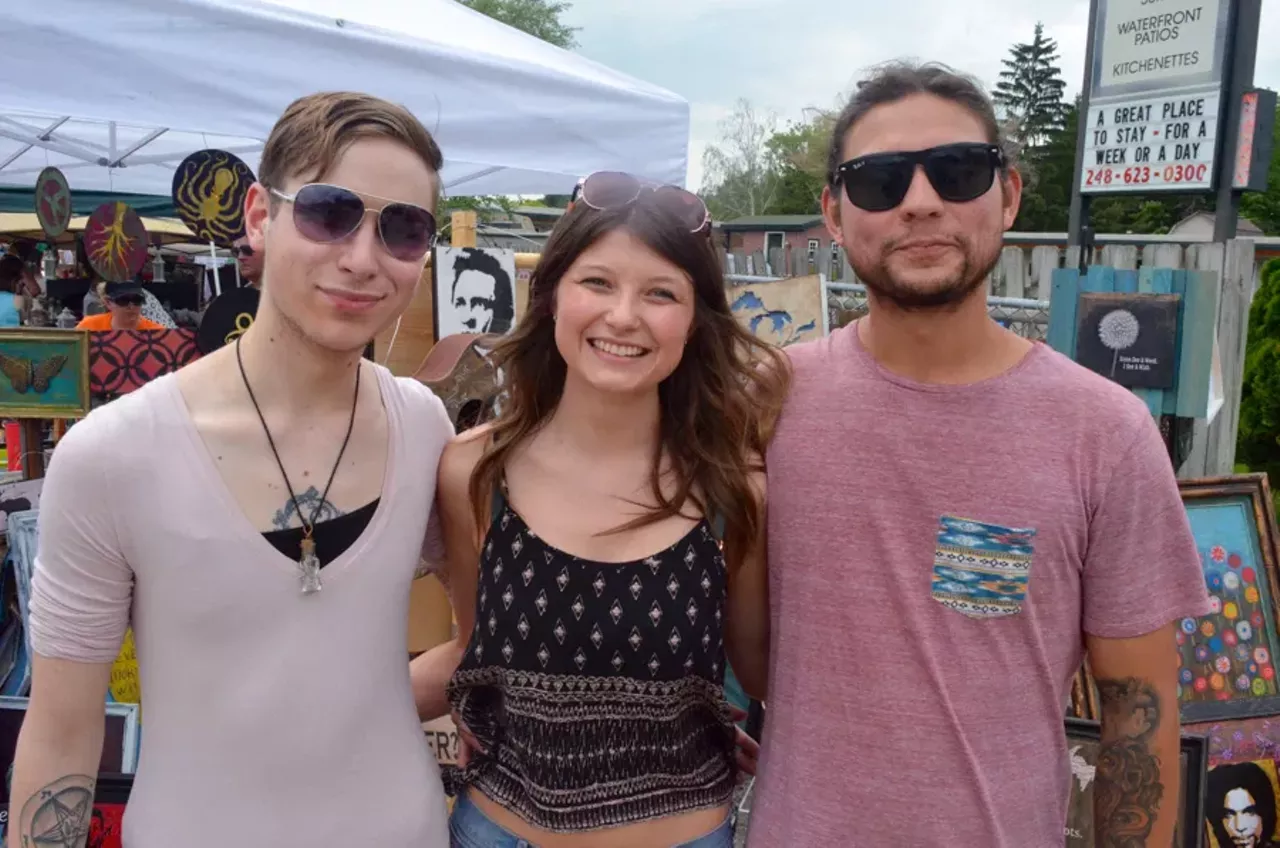 Image: 37 hippy, dippy, and trippy photos from Peacefest at L.A. Cafe