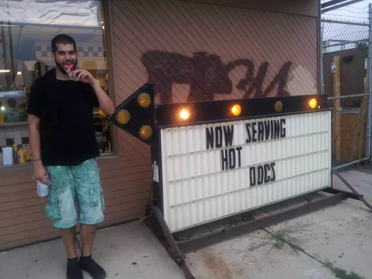 Thursday, 5-26: Shhh @ Tires All proceeds from this event go towards funding Tec-Troit, a three-day, free, electronic music festival. The showcases features music from David Marroquin, Marissa Guzman, Dimitri Pike, Ryan El-Yafouri, Bianca Anjelique, and more. Starts at 10 p.m.; 6541 E Lafayette St., Detroit; $10.