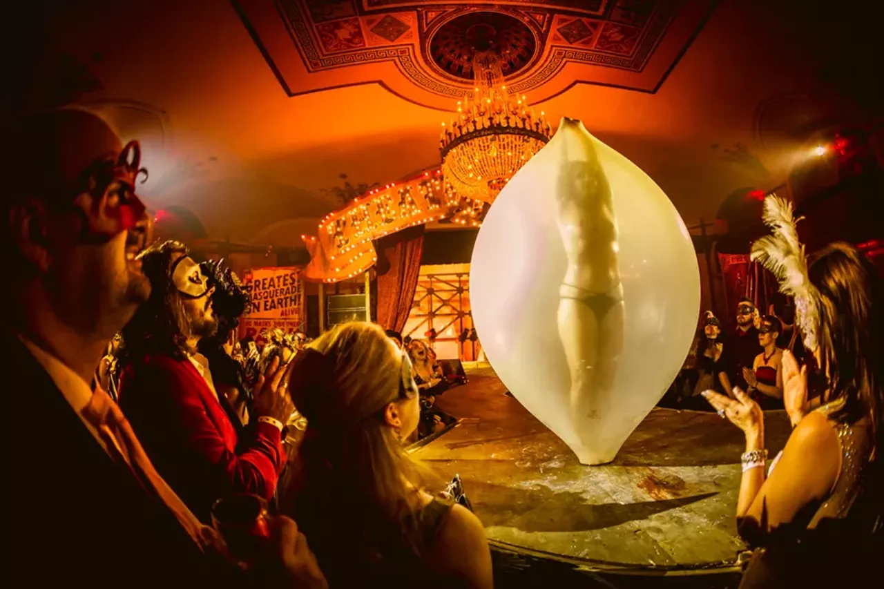Image: 38 photos from Theatre Bizarre 2017's opening weekend