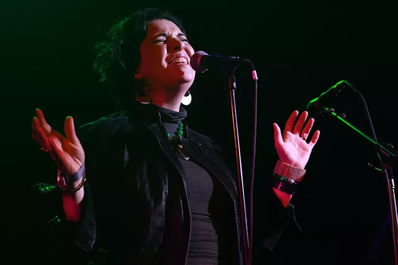Image: 39 photos from the Ragbirds with Appleseed Collective at the Magic Bag