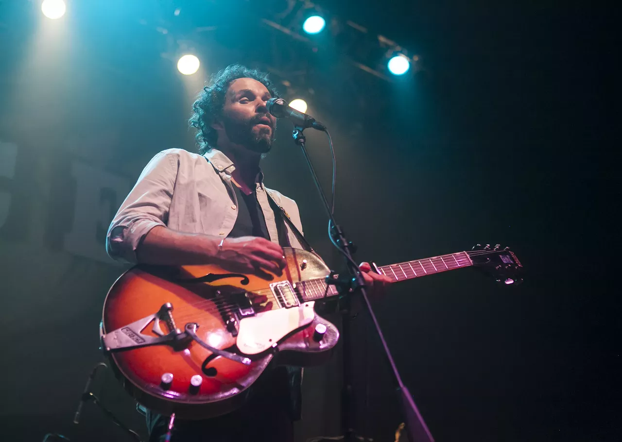 Image: 39 photos from Vance Joy at The Fillmore