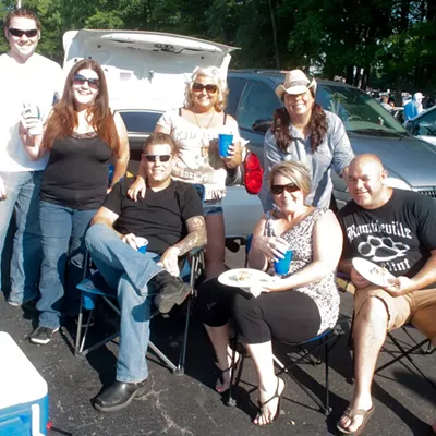 Rob Grieser, Nicole Desjardins, Bubba, Wendy Pagano, Heather Bastuba, Danielle Valentine, and Gustav Schindlerkamp.