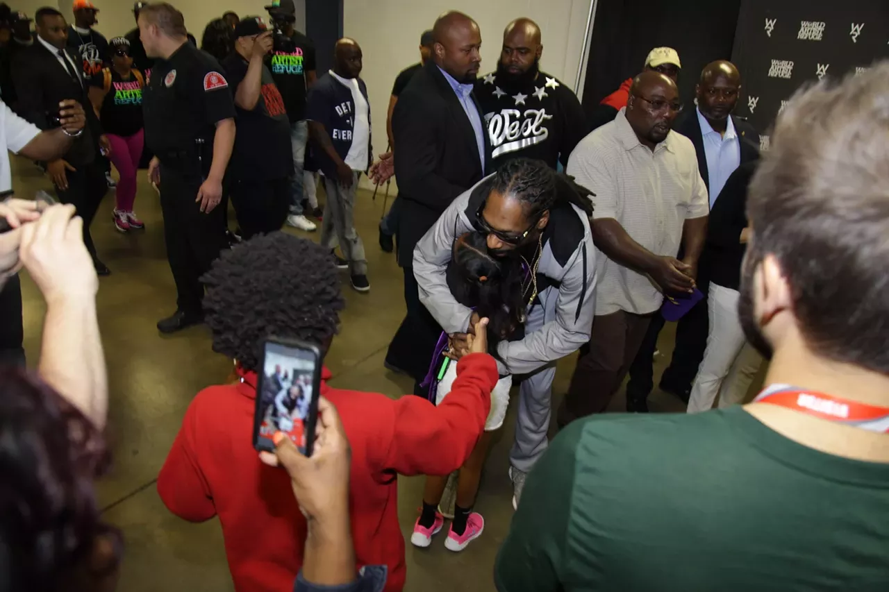 Image: 40 star-studded photos from Hoops 4 Water