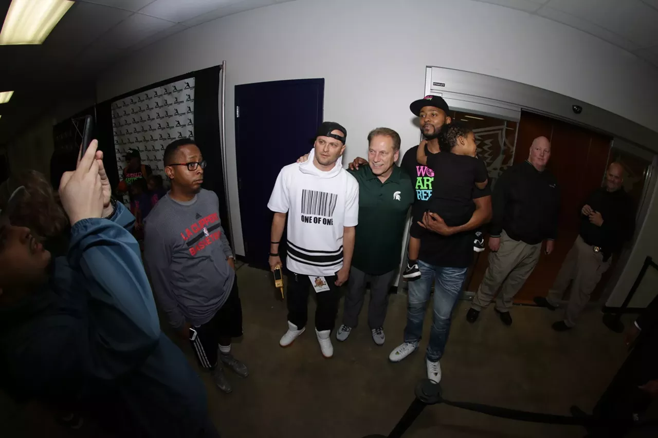 Image: 40 star-studded photos from Hoops 4 Water