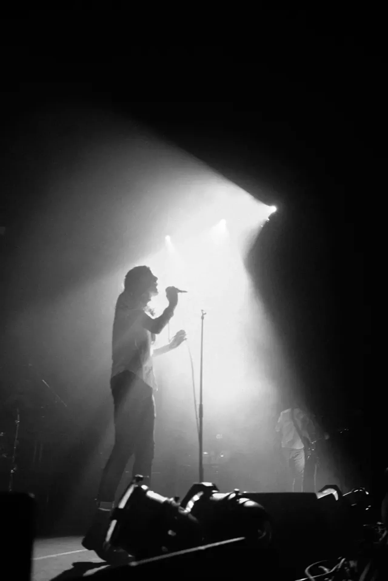 Image: 43 rockin' photos of Kings of Leon @ the Fox Theatre