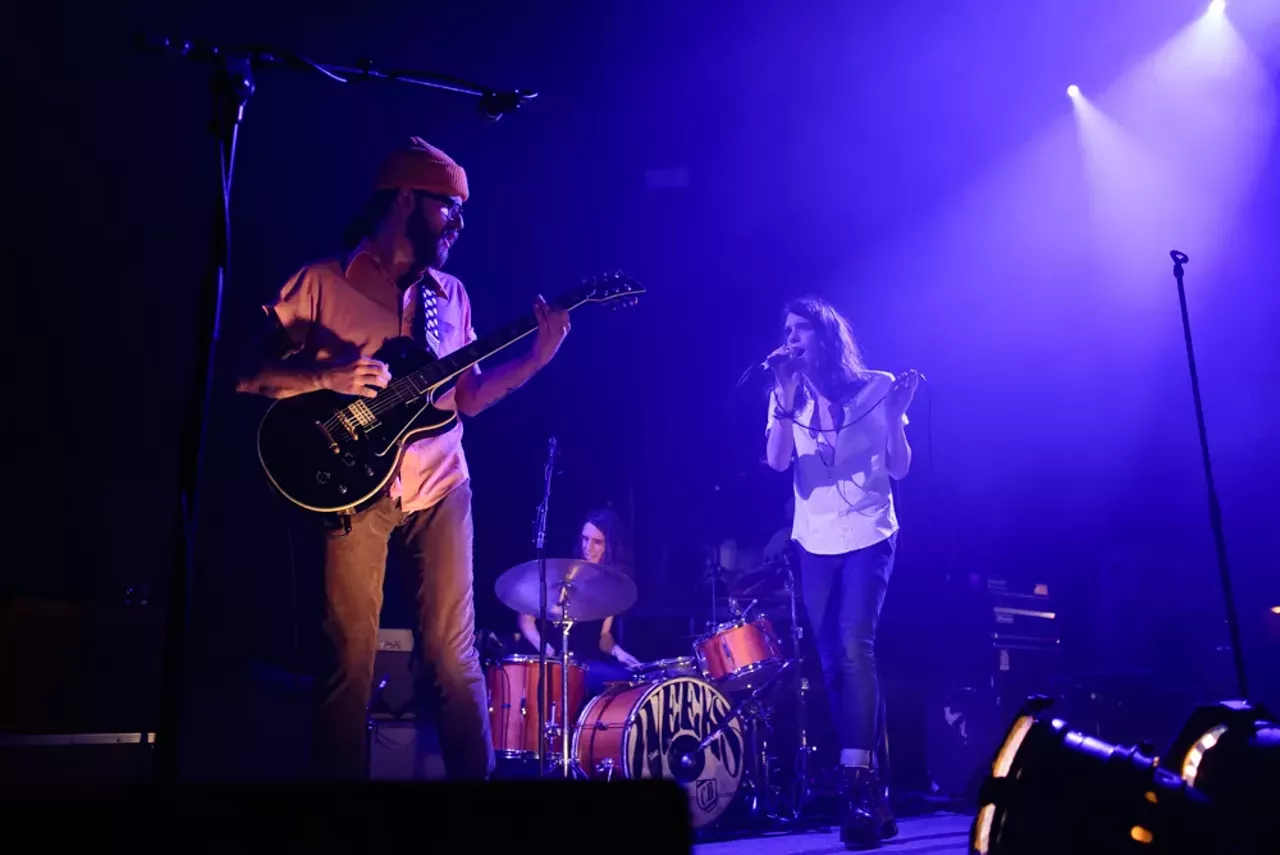 Image: 43 rockin' photos of Kings of Leon @ the Fox Theatre