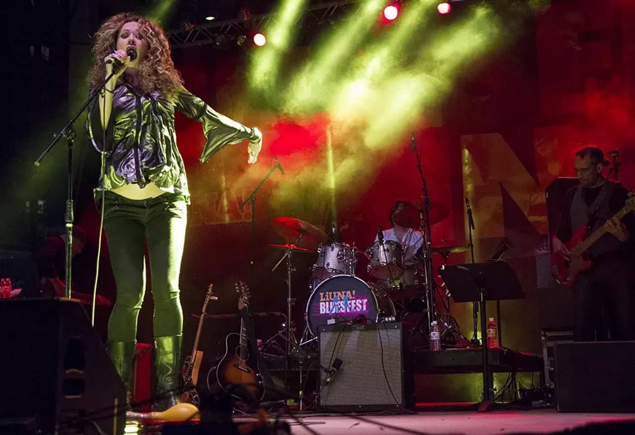 Image: 44 photos from the Windsor Bluesfest