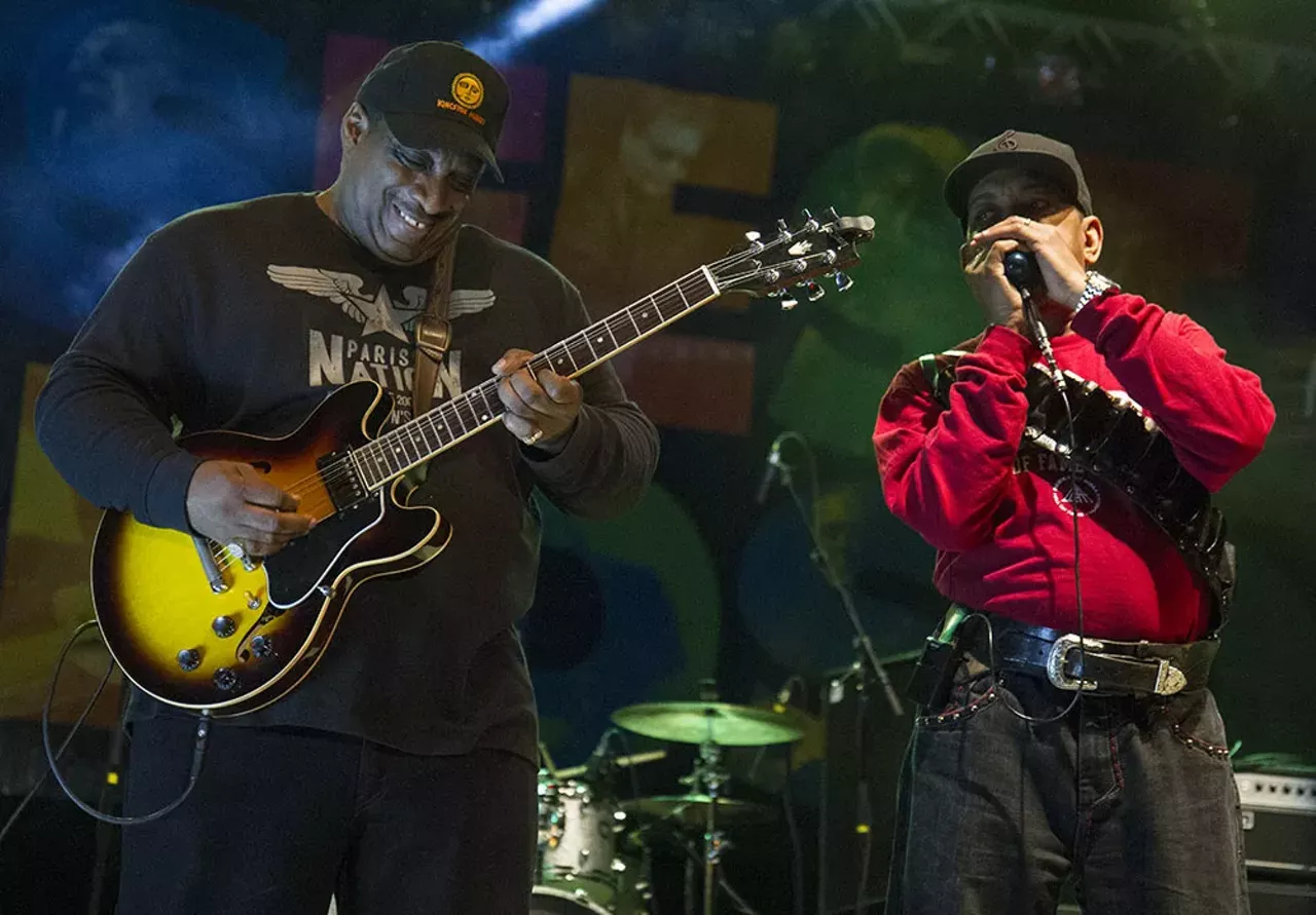 Image: 44 photos from the Windsor Bluesfest