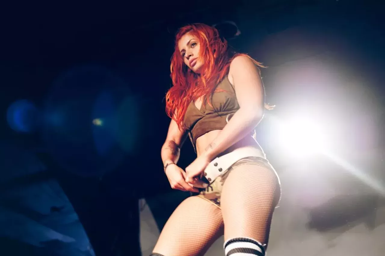 Image: 46 more Suicide Girls slides (NSFW)