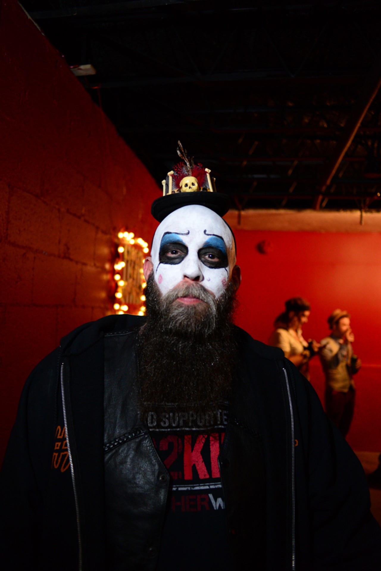 48 photos of the beards, babes, and fire breathers we saw at the Circus of Whiskers