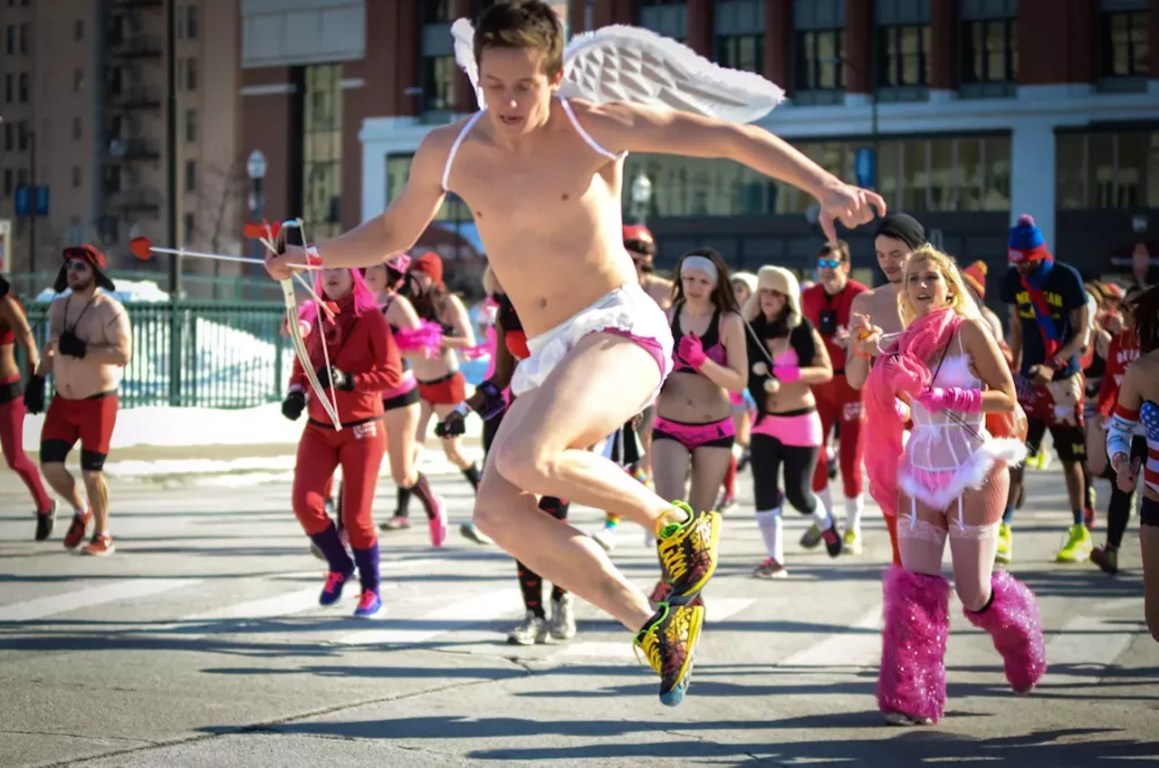 Image: 50 more crazy photo from Cupid's Undie Run