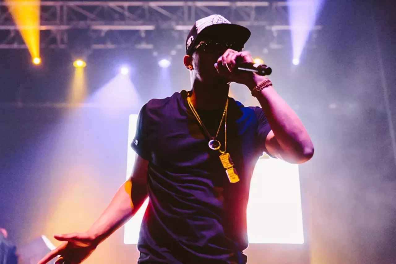 Image: 55 explosive pics from T.I.'s Trap King Explosion