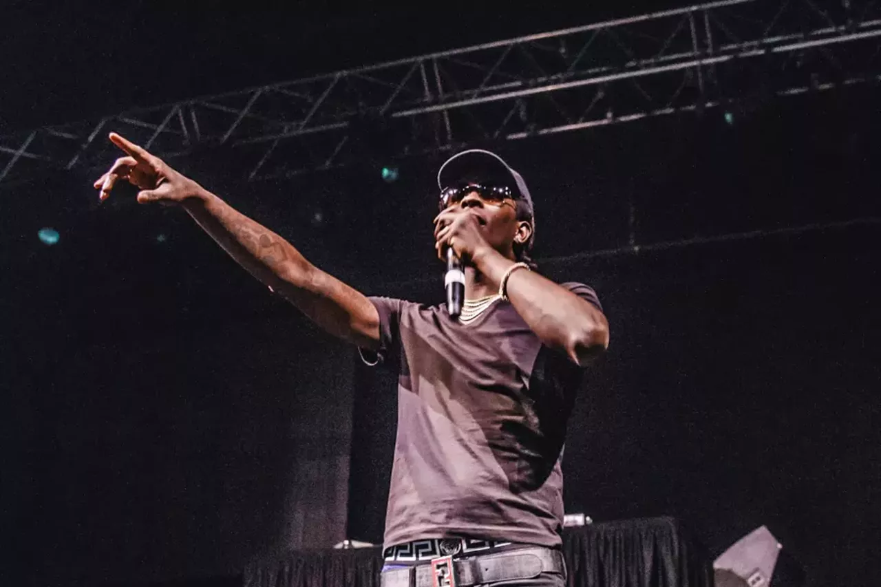 Image: 55 explosive pics from T.I.'s Trap King Explosion
