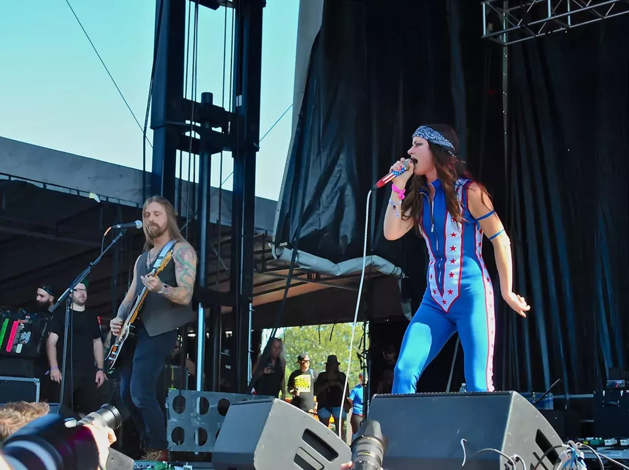 Image: 76 badass photos from Riot Fest Chicago