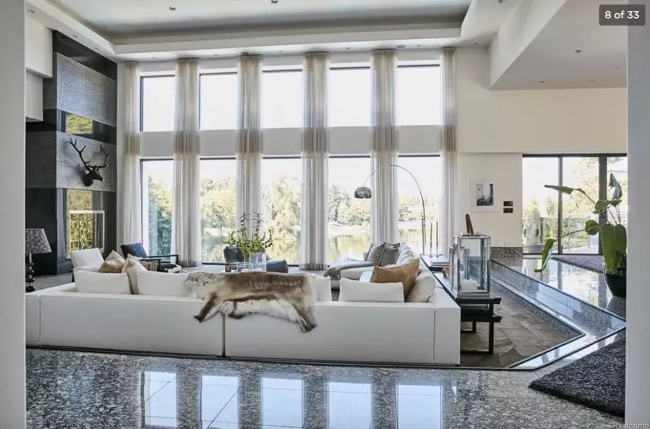 The One That is Super Modern $5,500,000 1780 Hammond Ct, Bloomfield Hills 5 beds, 9 baths