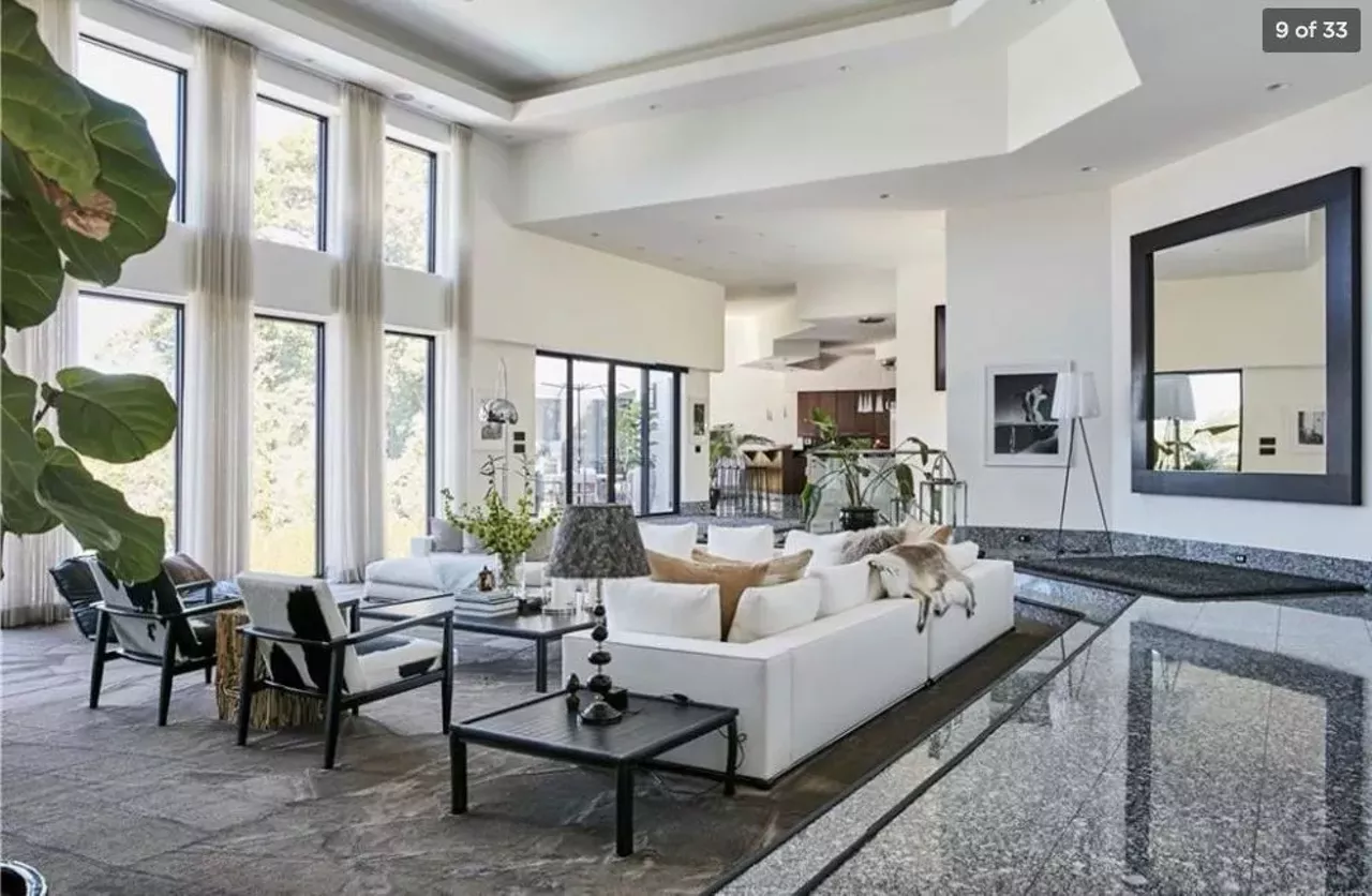 The One That is Super Modern $5,500,000 1780 Hammond Ct, Bloomfield Hills 5 beds, 9 baths