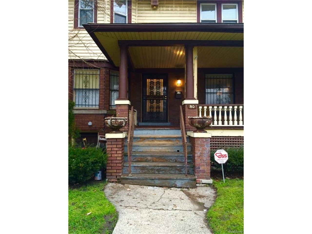90 Glynn Court, Detroit
$199,900; 2 beds, 2.1 baths
This place is only a block away from Woodward and the soon to be opened Q Line. You can actually be one of the few Detroit residents that is close to the line.