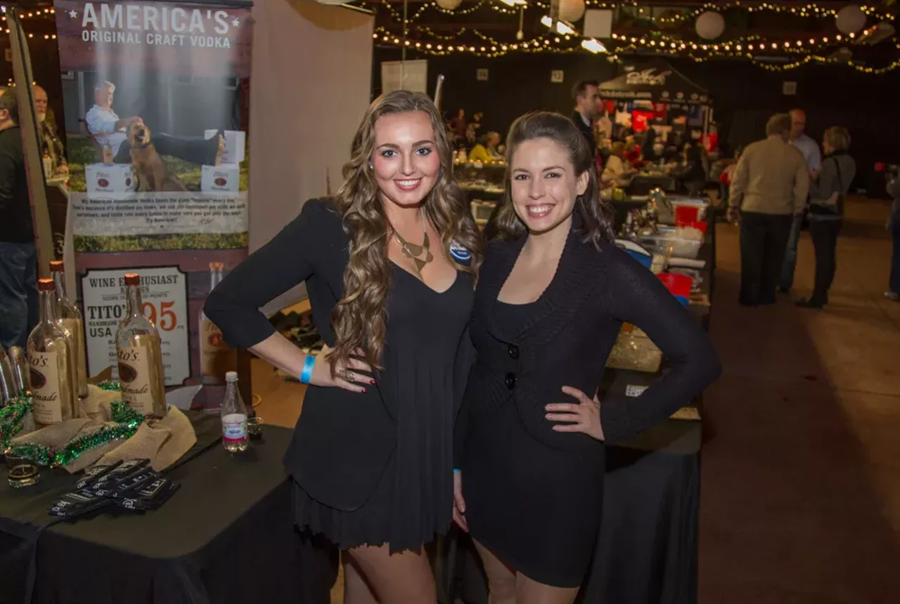 Image: 90 festive photos from Holiday Spirits @ the Royal Oak Famers Market