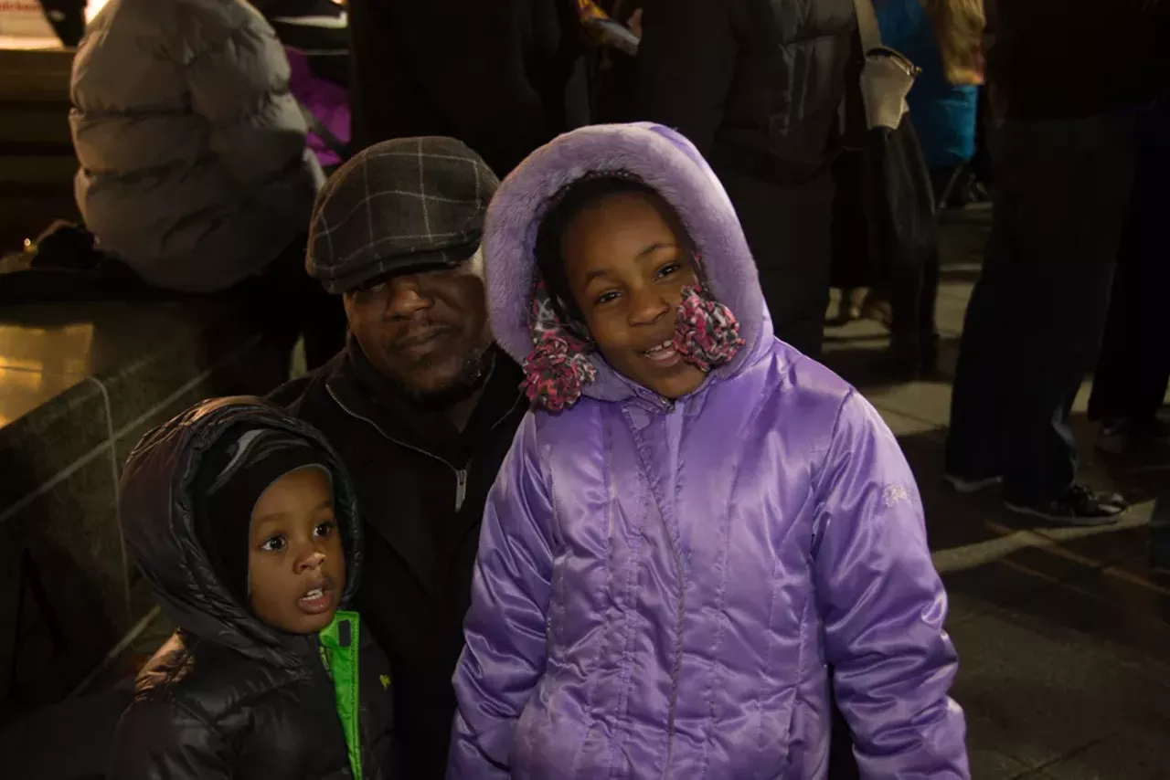 Image: 90 Pictures From Detroit's Tree Lighting Ceremony