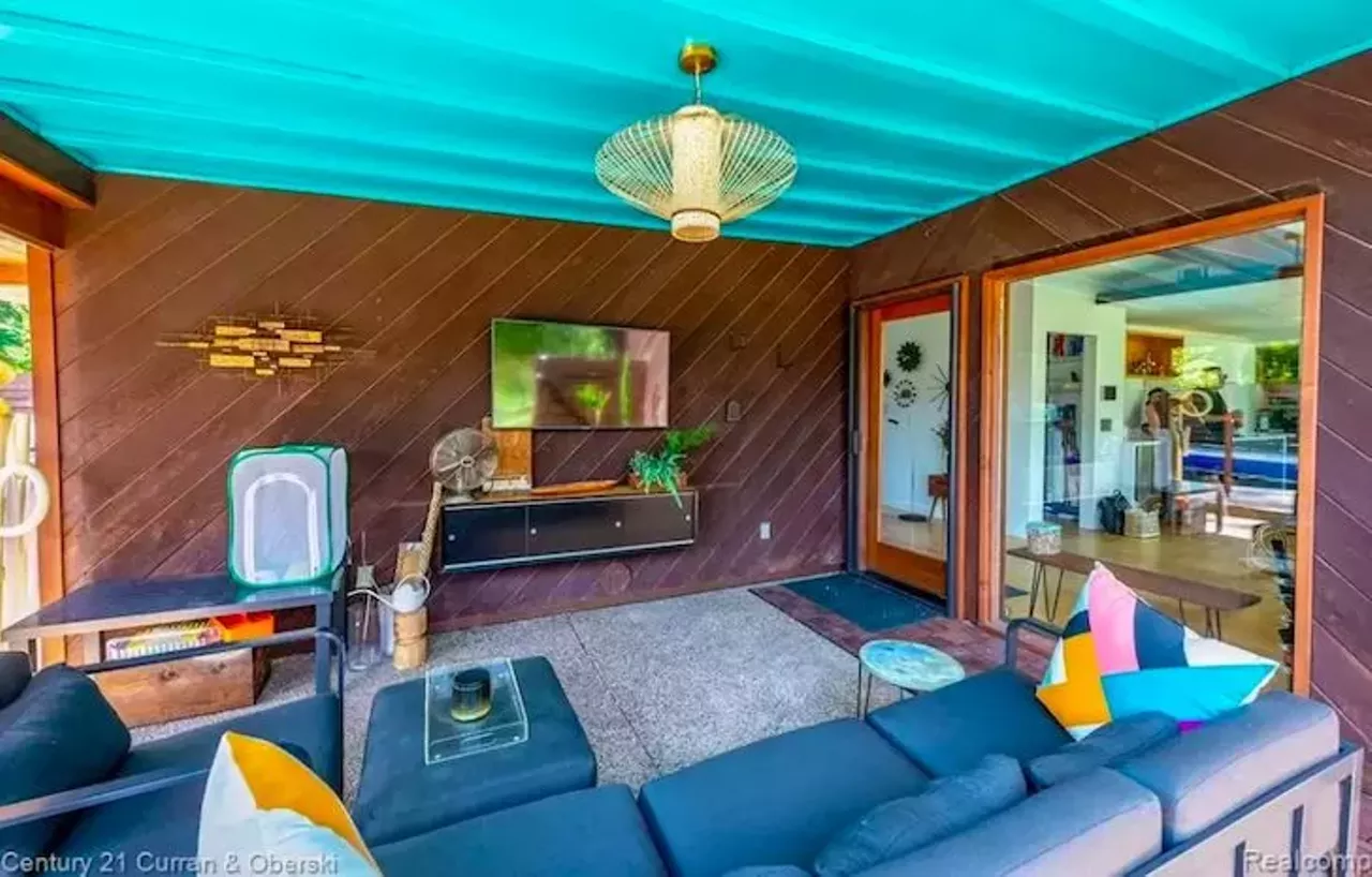 Image: A Royal Oak mid-century modern gem is for sale, and it was designed by a Corvette designer