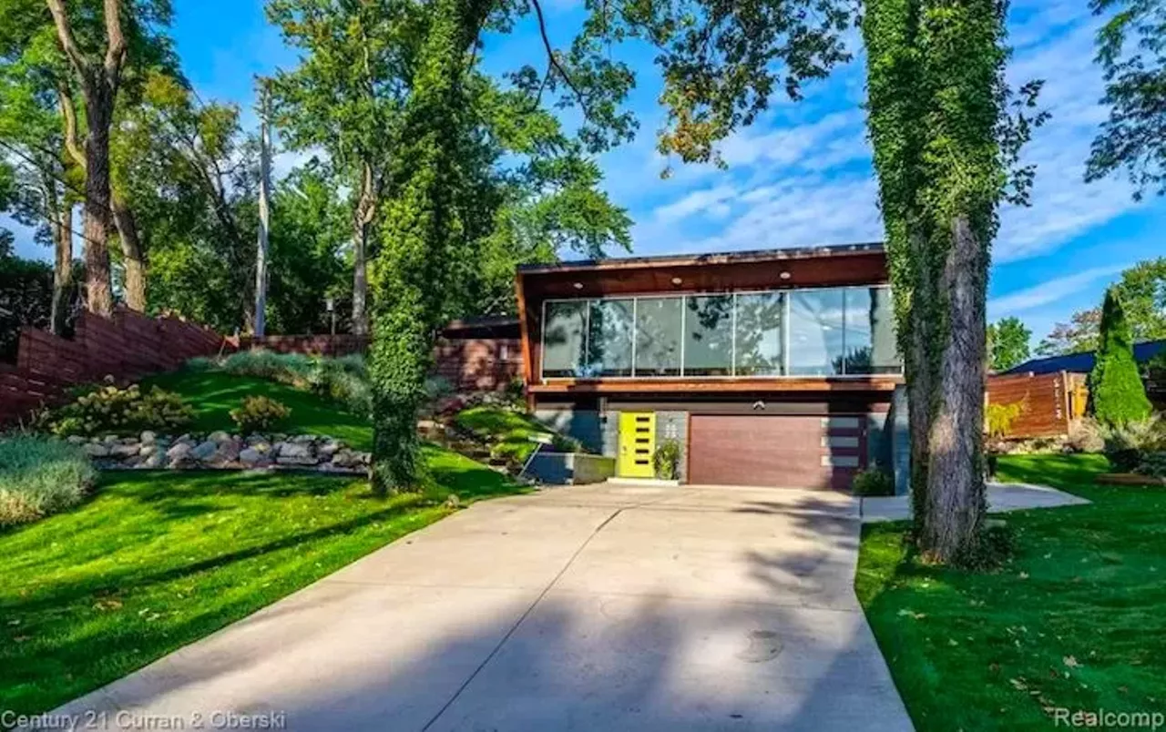 Image: A Royal Oak mid-century modern gem is for sale, and it was designed by a Corvette designer