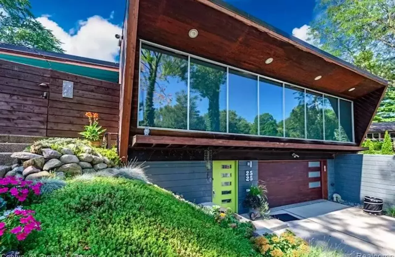 Image: A Royal Oak mid-century modern gem is for sale, and it was designed by a Corvette designer
