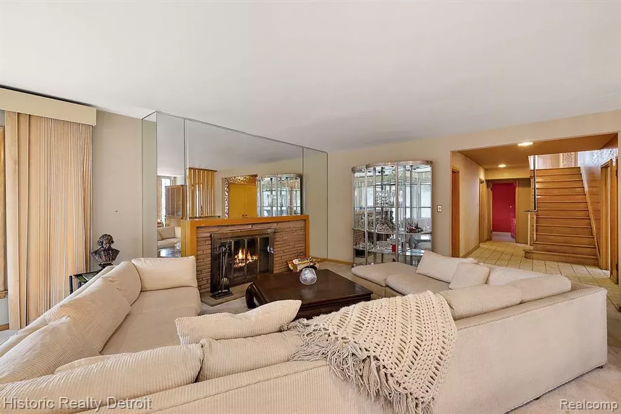 Image: A stylish Mid-century modern home in Detroit’s Sherwood Forest neighborhood hit the market [PHOTOS]