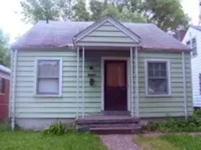 Image: Abandoned Shelter of the Week