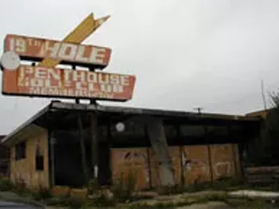 Image: Abandoned Shelter of the Week