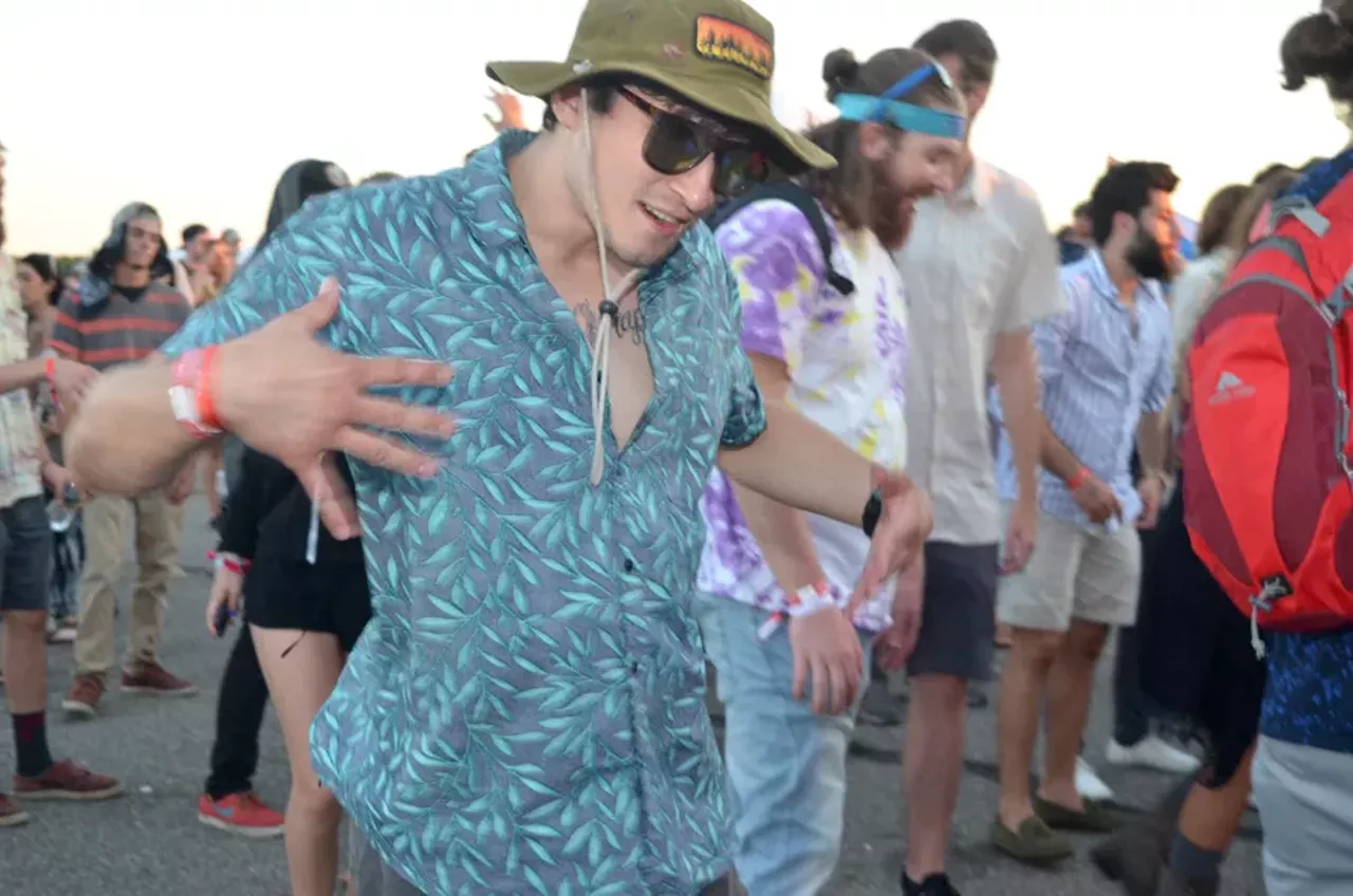 Image: All the beautiful people (and dogs) that we saw at Riverside Groove @ Riverside Marina