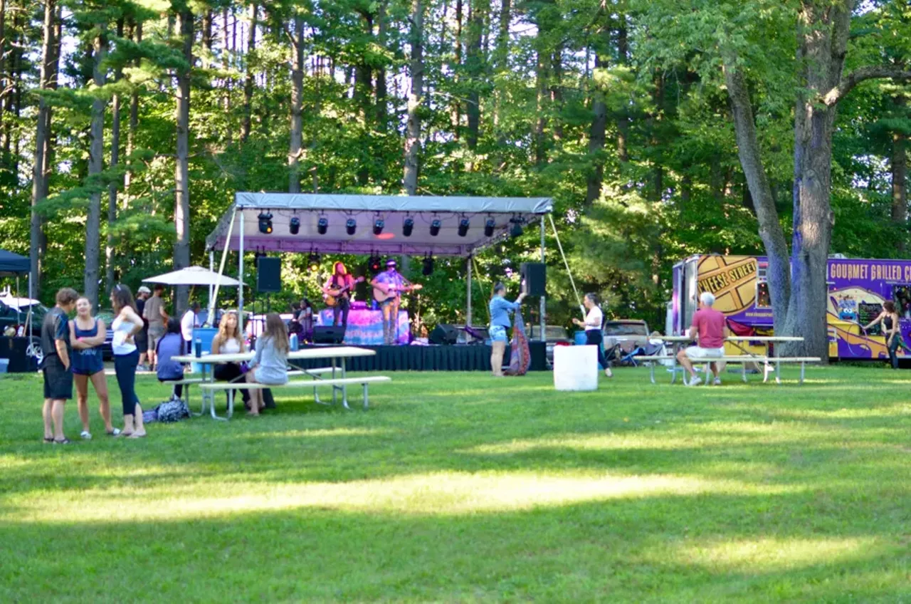 Image: All the beautiful people we saw at Barefoot and Free Yoga @ Proud Lake