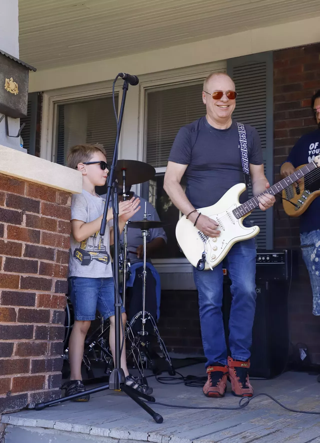 Image: All the beautiful people we saw at Ferndale's Front Porch fest